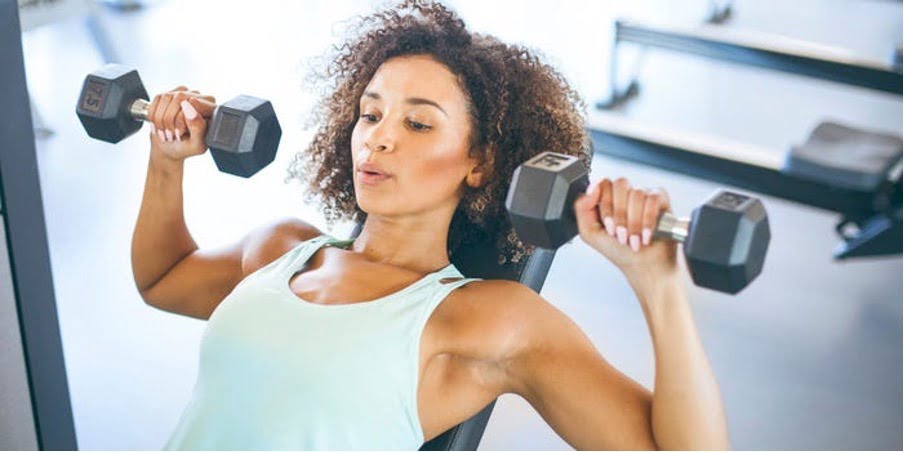 Weight training or why women should lift weights